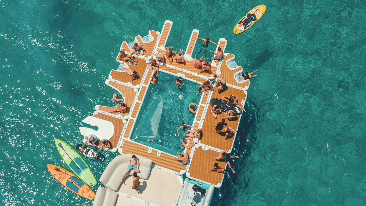 YachtBeach Luxury Sea Pool 20' X 13'5"