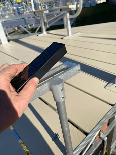 SOLARDOCK Side Mount Light