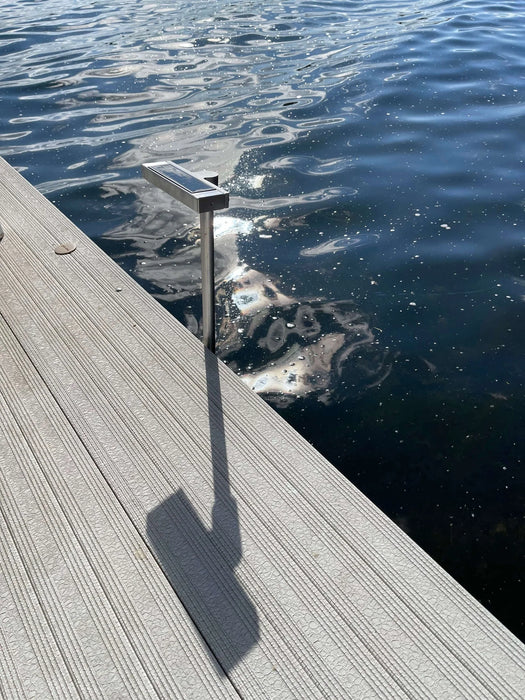 SOLARDOCK Post Center Mount Light